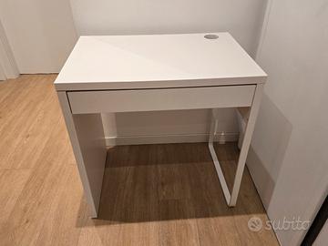 Scrivania Micke Ikea