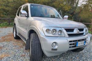 Pajero 3.2 Full Opt. Manuale/Cerchi 20"/Fari Xeno