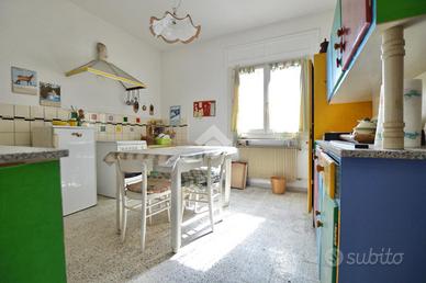 VILLA A SCHIERA A SAN DONÀ DI PIAVE