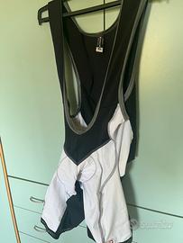 Completo assos