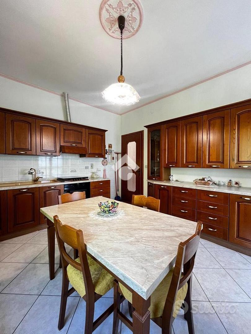 Appartamento – Alba, Borgo Piave - Vista 2
