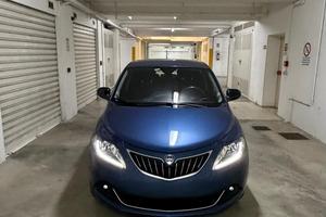 Lancia Ypsilon ibrida con impianto gpl