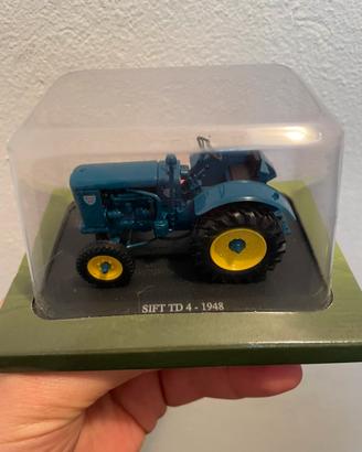 Modellino trattore d’epoca Sift TD4