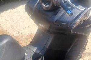 Honda Silver Wing 400