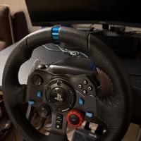 Volante g29 con cambio logitech e pedali logitech