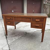 Scrivania in legno con vetro 140x80 – ufficio/stud