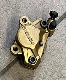 Pinza Brembo e tubo post Minarelli orizzontale 