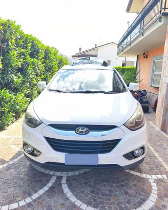 HYUNDAI IX-35 1.7 CRDi 2WD Xpossible
