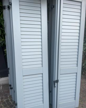 Ante legno porte e finestre