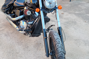 Honda black widiw 750