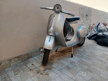 Vespa primavera 125