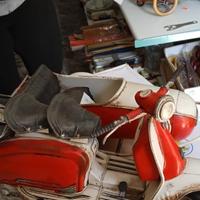 moto in metallo vintage 