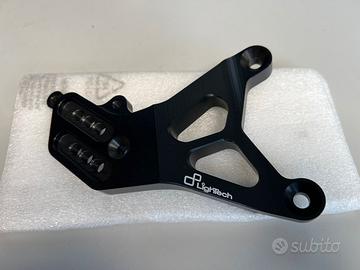 Piastra fissaggio lato freno MV F3 800