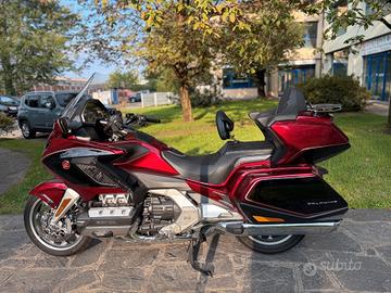 Honda GL 1800 Gold Wing DCT TOUR AIRBAG