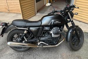 Moto Guzzi V7