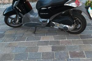 Aprilia Scarabeo 250 - 2009