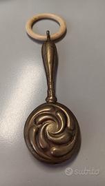 Antico sonaglio bimbo argento 800