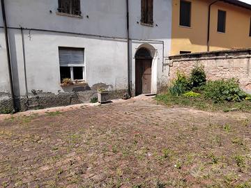 Vendita cascina in paese