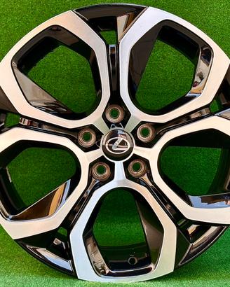 Cerchi R18 Lexus 5x114.3 Come Nuovo