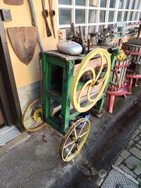 macina pannocchie antico