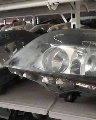 Faro no Xeno per Mercedes Classe B 2012