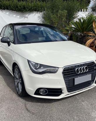 Audi A1 1.4 TFSI S tronic Ambition