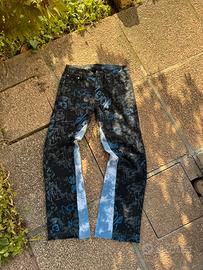 Jeans flared/flare blu e neri