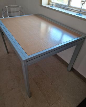 Tavolo da pranzo