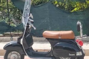 Piaggio Vespa P 200 E