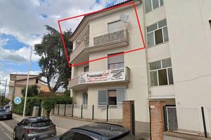 Quadrilocale su Corso Principale