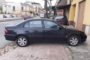 Toyota Avensis 2000 D4D
