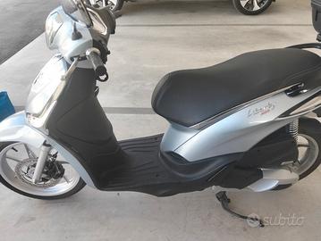 piaggio liberty 150