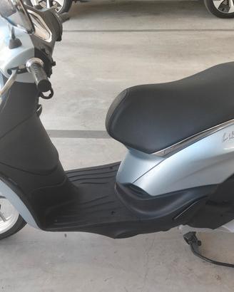 piaggio liberty 150
