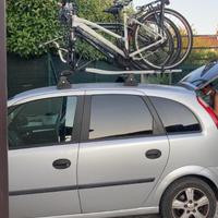 Attacchi e barre porta bici Opel Meriva