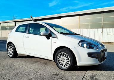 Fiat Punto Evo 1.4 3p. GPL DISTRIBUZIONE NUOVA