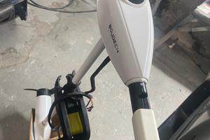 Motore fuoribordo elettrico