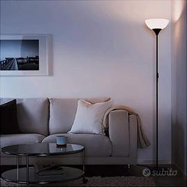 lampada piantana ikea