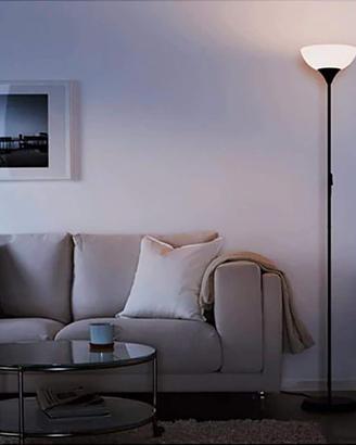 lampada piantana ikea