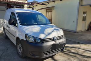 Volkswagen Caddy uso furgone metano dicembre 2014