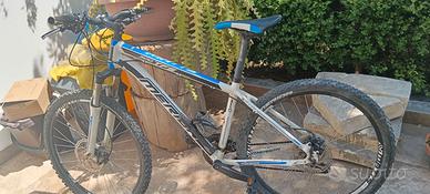 Merida  matts 300tfs