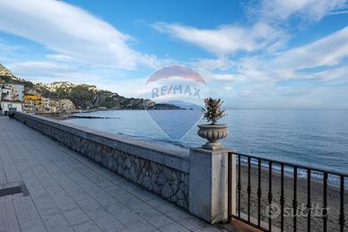 Casa Indipendente - Giardini-Naxos