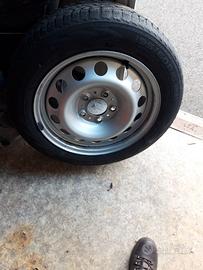 4 Pneumatici Invernali+ Cerchi