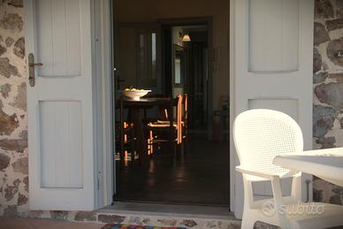 Casa con due camere a 8 Km dalla Costa Verde