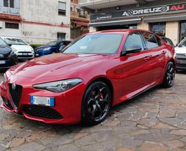 Alfa Romeo Giulia 2.2 Turbodiesel 210 CV AT8 AWD Q