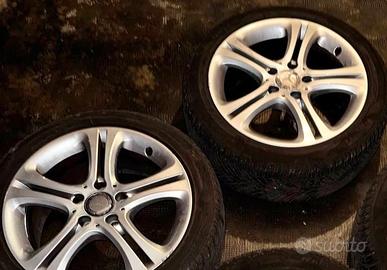  Cerchi originali Mercedes 16" con gomme invernali