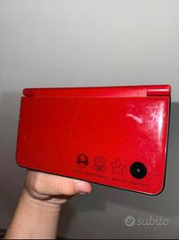 Nintendo Ds XL con solo caricabatterie.
