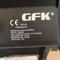 Centro barbecue con due fuochi