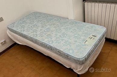 rete + 2 materassi (molle, gommapiuma)