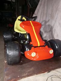 MACCHINETTA ELETTRICA PER BAMBINI 