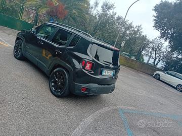 renegade total black, anno 2017, km.92.000